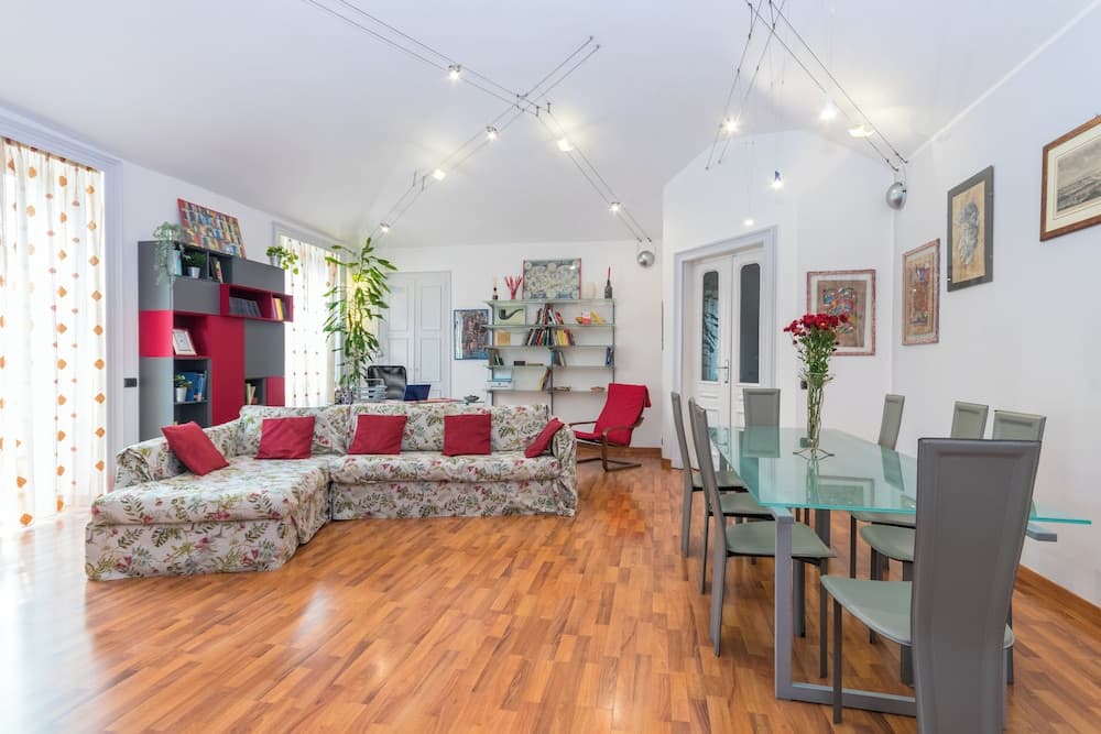 San Salvario Family Apartment