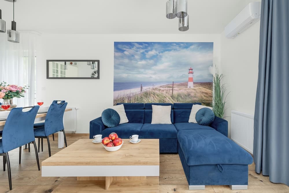 Bright Apartment for 4 People by Renters