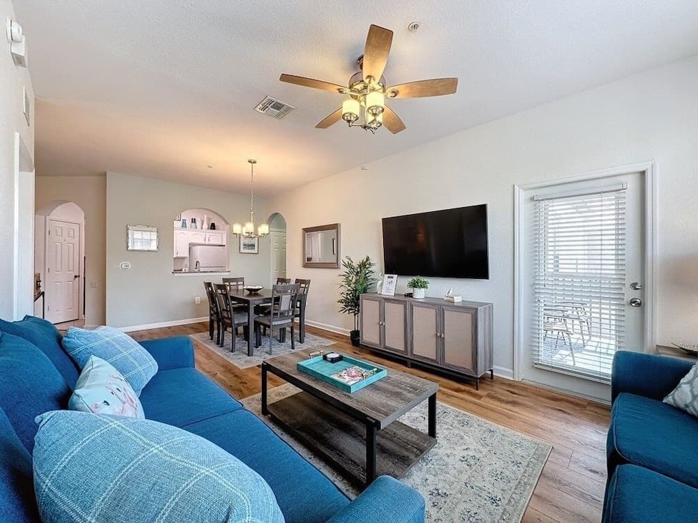 Summer Dreams 3 Bed Condo In Windsor Hills 3 Bedroom Condo by RedAwning