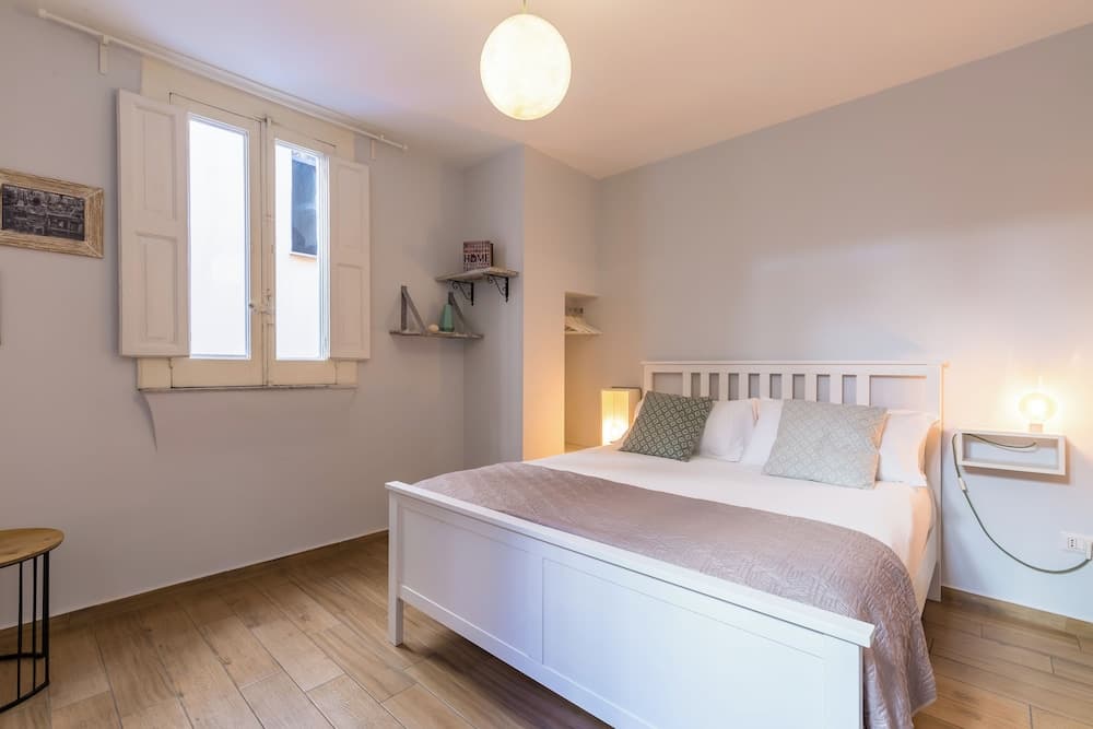 Porta Nolana Apartment