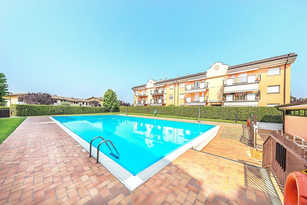 Le Primule F6 con piscina