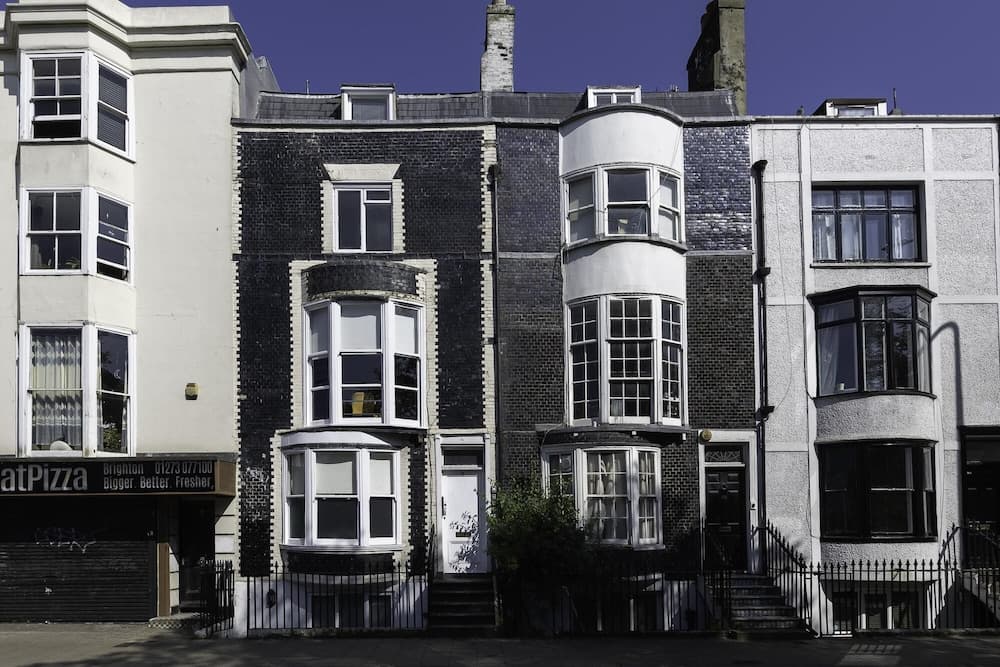 The Valley Garden Views. A Vibrant Central Location By My Getaways