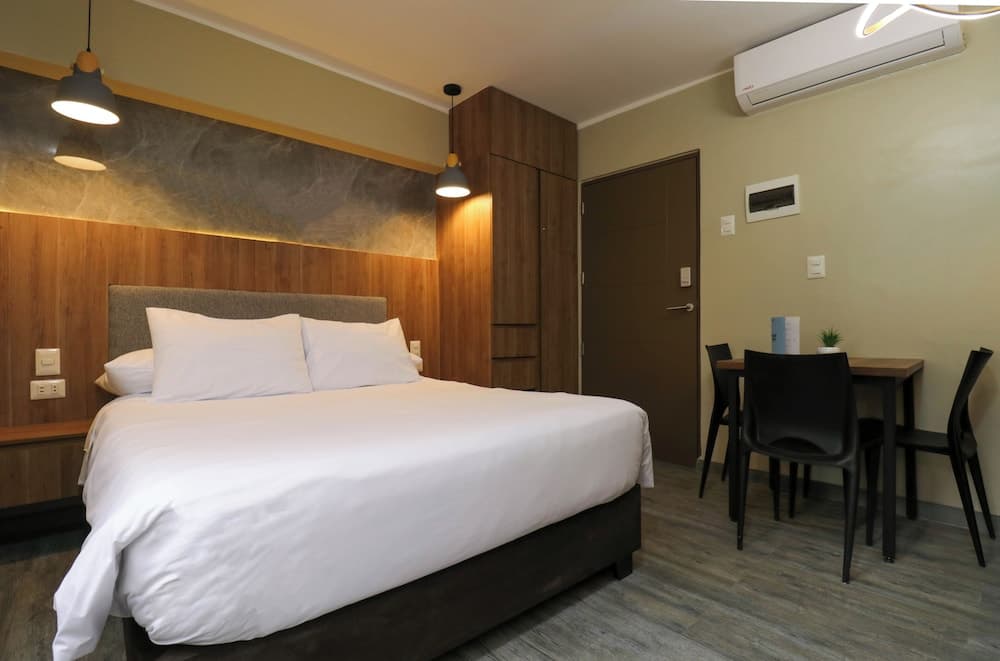 Dasso by Wynwood House