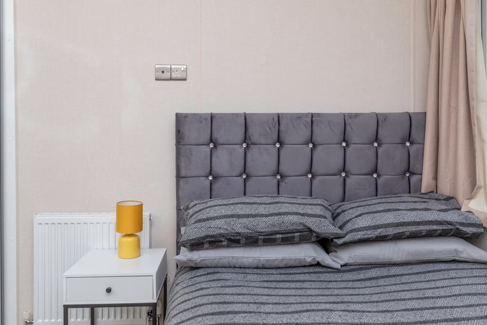 Family Luxury Cabin Retreat with hot tub