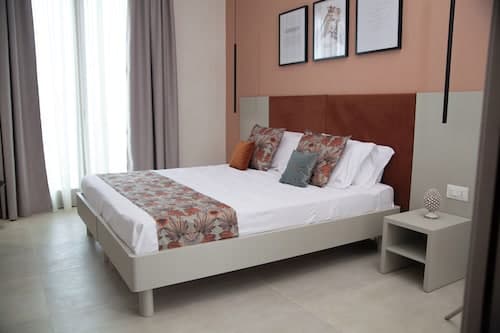 Altavilla Boutique Holidays House