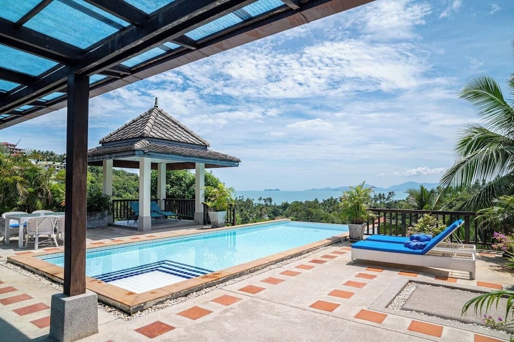 Stunning 5BR Sea View Villa - KBR22