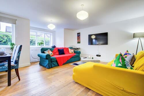 Spacious 2-bed Apartment, Family With Pets Welcome