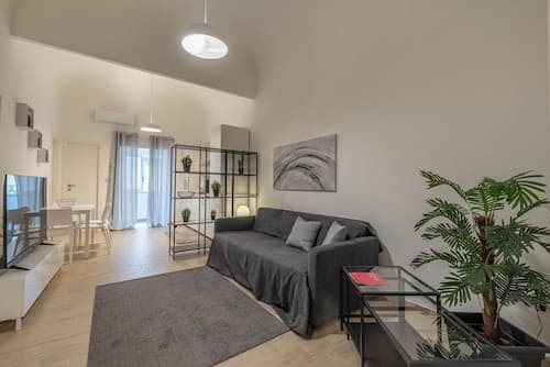 Al Khalisa Apartment by Wonderful Italy
