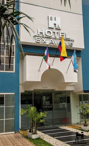 HOTEL SIX AVENUE