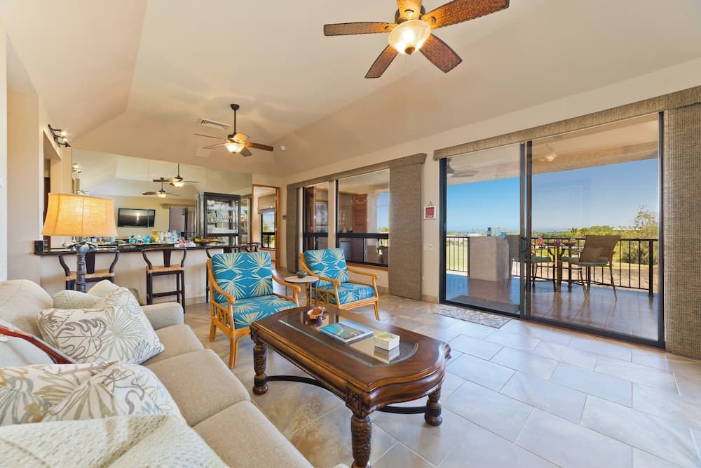 Hilton Pool Pass Luxurious Penthouse Oasis