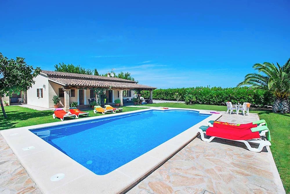 Villa Burgues