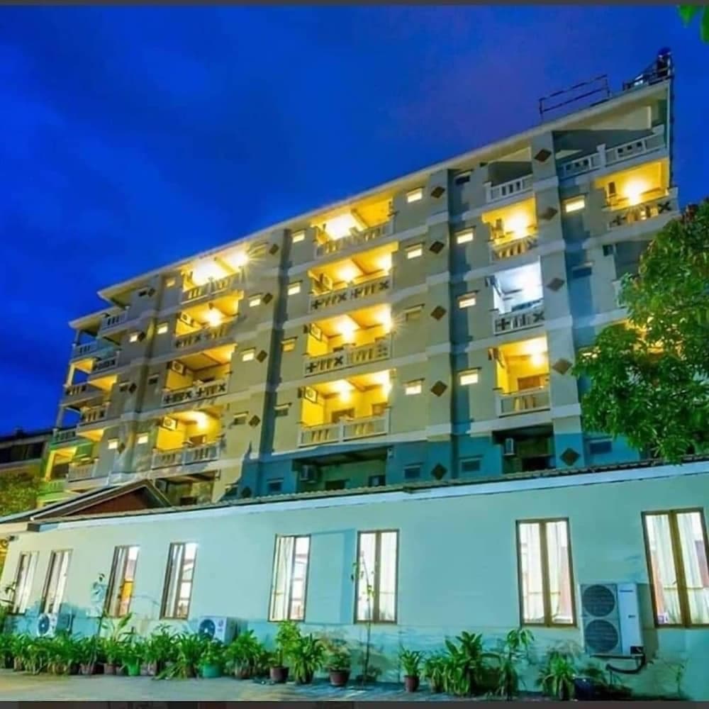 Siem Reap Town Hotel