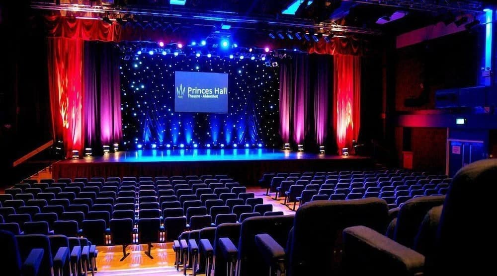 Ragan Court Apartments in Aldershot