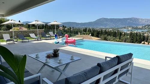 Villa Antonis