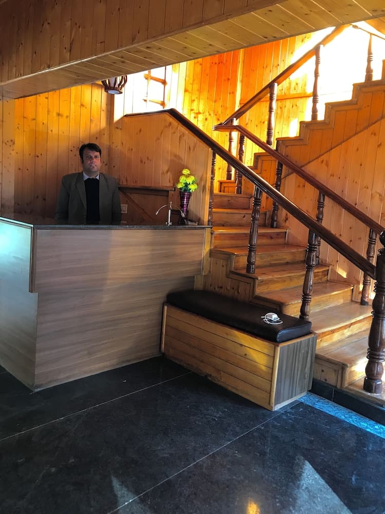 The Avenue Hotel Manali