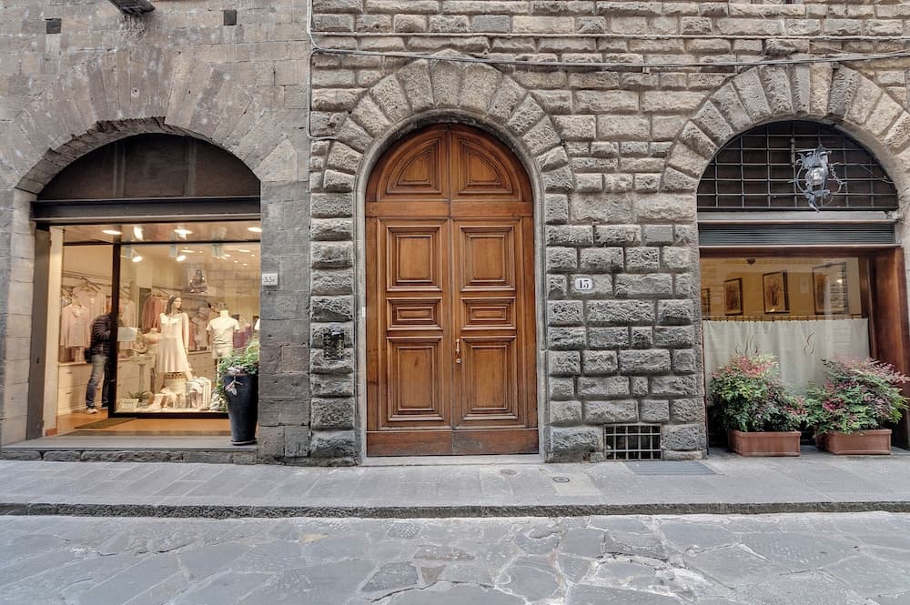 Konaklama yerinin ön cephesi