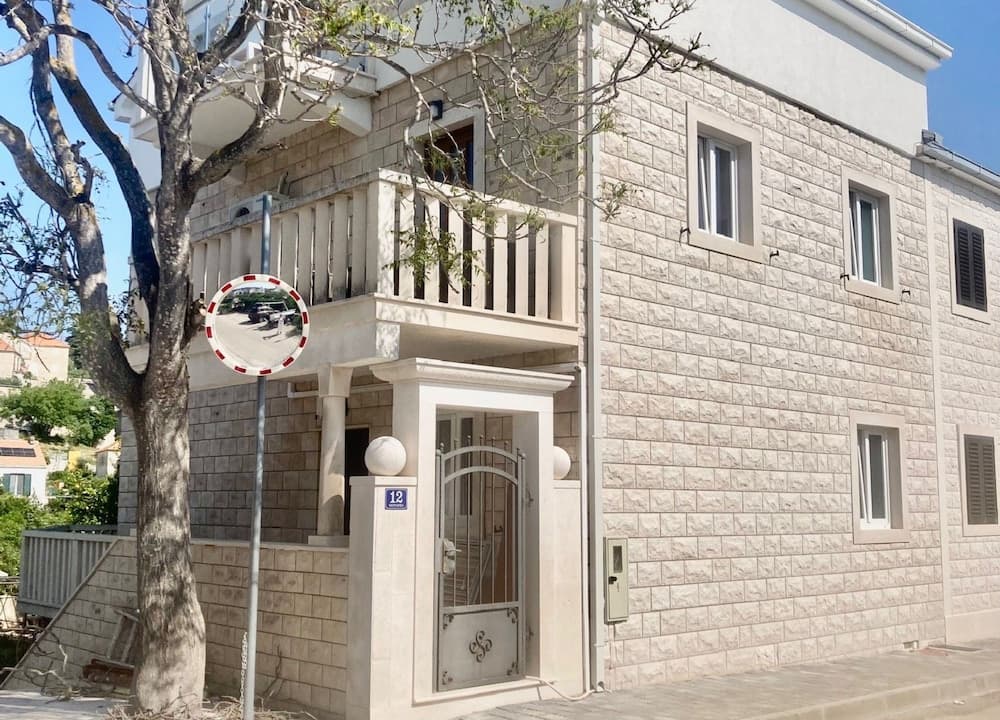 Apartment Villa Sunshine