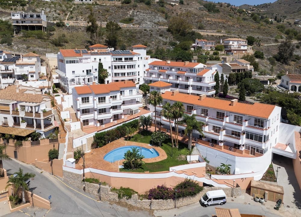 APARTAMENTOS TROPICALIA ALMUÑECAR