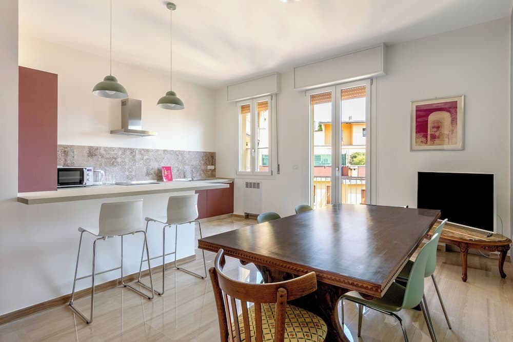 Sant'Isaia Apartment by Wonderful Italy