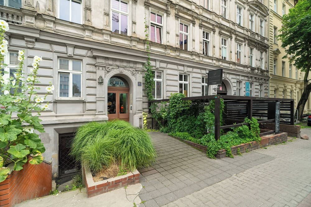 Konaklama yerinin ön cephesi