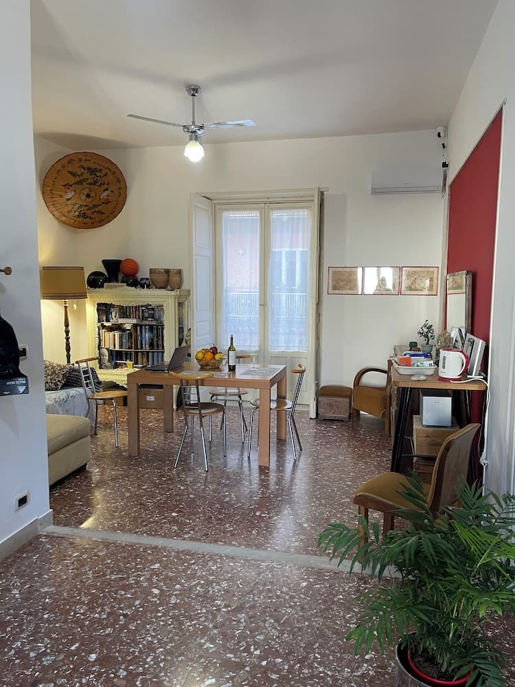 Central Station House Cettina