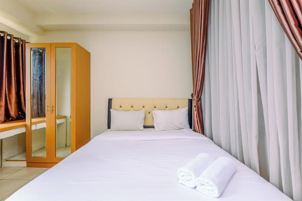 Comfortable And Tidy Studio At Titanium Square Apartment
