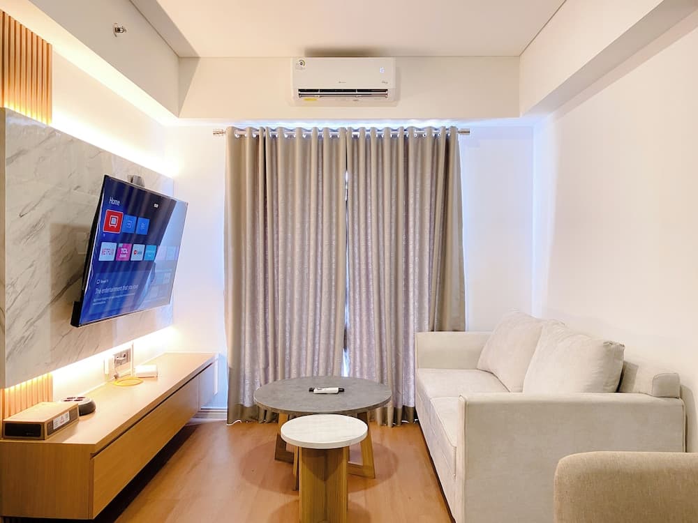 Spacious And Homey 2Br With Work Space At Meikarta Apartment