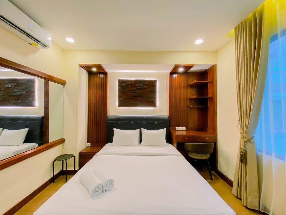 Good And Comfortable Studio At Menteng Square Apartment