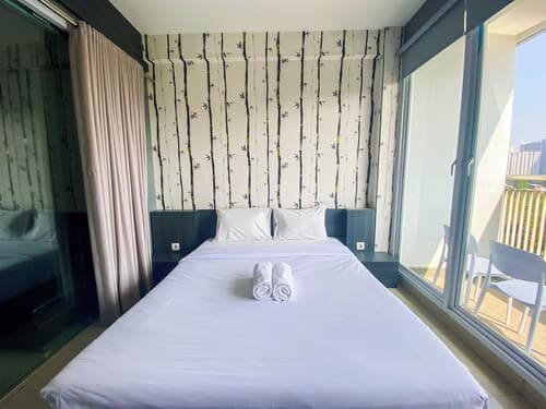 Homey 1Br Apartment At Dago Suites