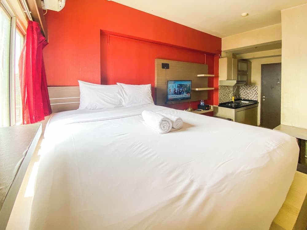 Serene Studio Room At 5Th Floor Suites @Metro Apartment
