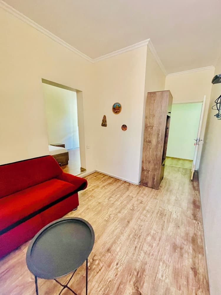 Bonvoyage Rustaveli Ave