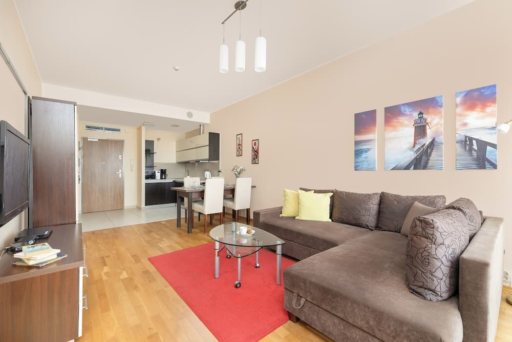 Apartment With Outdoor Gym by Renters