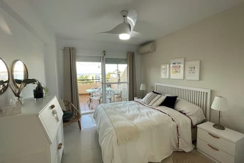 Townhouse Terrace With sea View Close to Marbella