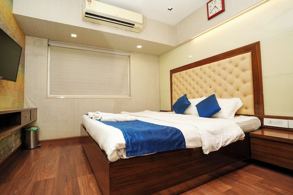 Zenith Homes - Powai Suites