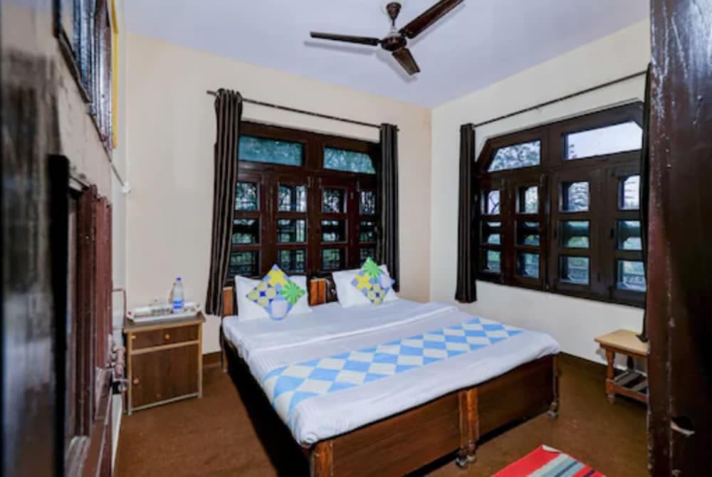 Goroomgo Adhya Inn Bhimtal