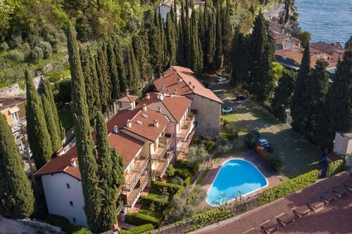 Borgo Degli Ulivi in Toscolano Maderno