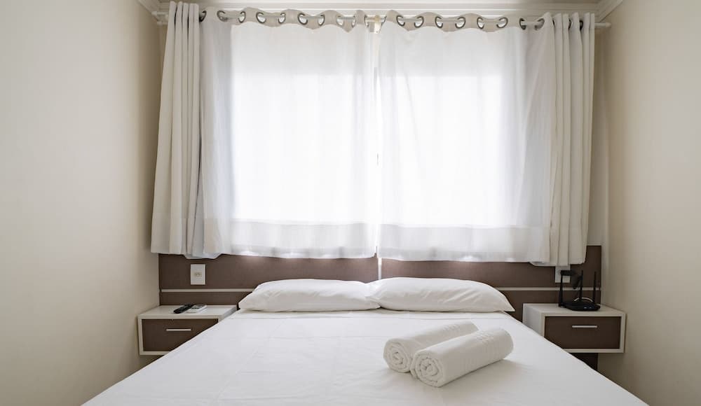 EAC Apto 2min praia Balneário Camboriú