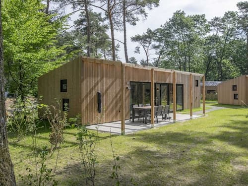 Air-conditioned Chalet Near Eindhoven