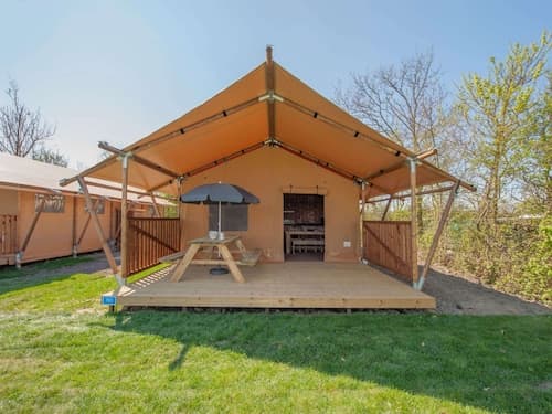 Safari Tent Near Biesbosch & Breda