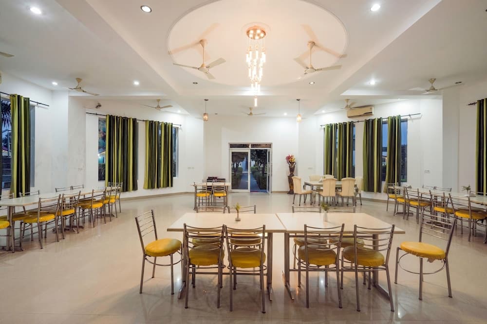 Corbett Holiday Forest Resort