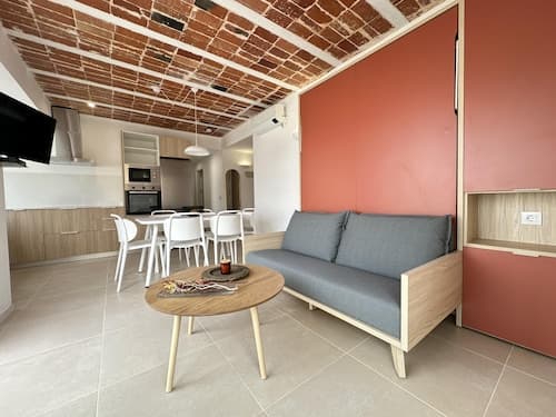 Arago 272 in Roses With 2 Bedrooms and 2 Bathrooms