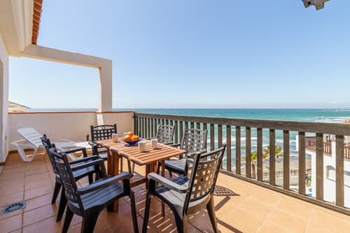 Puerta Del Mar Beachfront And Pool
