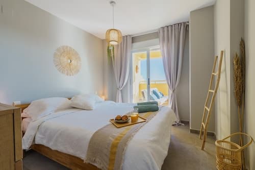 Calahonda Royale Seaview Suite
