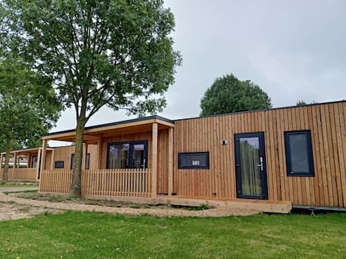 Modern Chalet With Air Conditioning