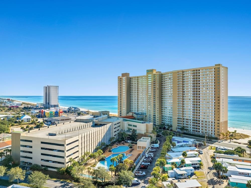 Emerald Beach Resort 1834 1 Bedroom Condo