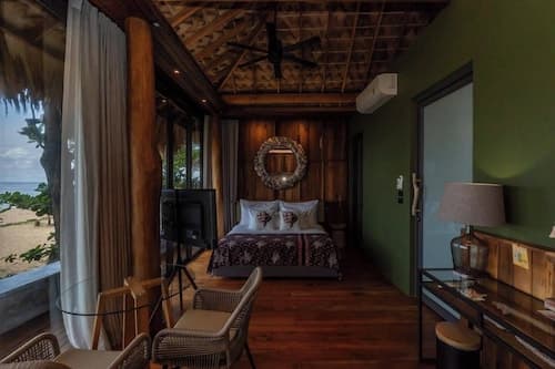 Sealord Naithon Beach Phuket