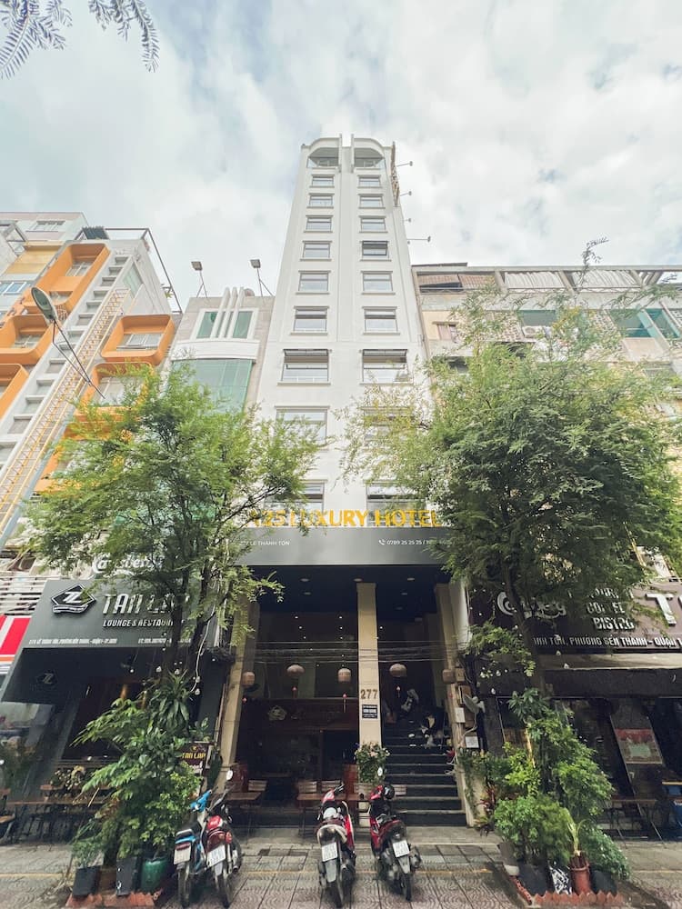 A25 Hotel - 277 Le Thanh Ton