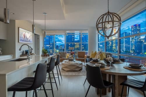 NEW The Draper Luxury Unit Prime Location