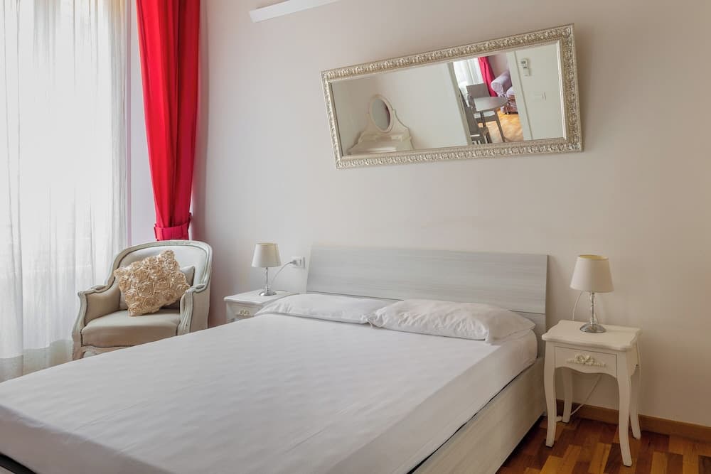 La casa Magenta by Wonderful Italy