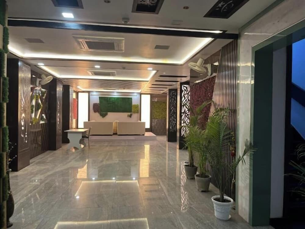 Hotel Mayur Palace